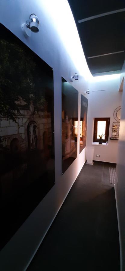 Donjon Suite Centro Storico Кастельбуоно Экстерьер фото